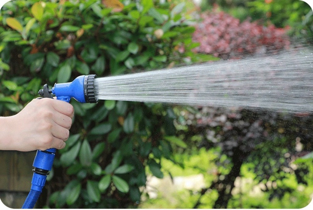 1+1 GRATIS Furtun extensibil 45 m, cu aparat de stropit inclus